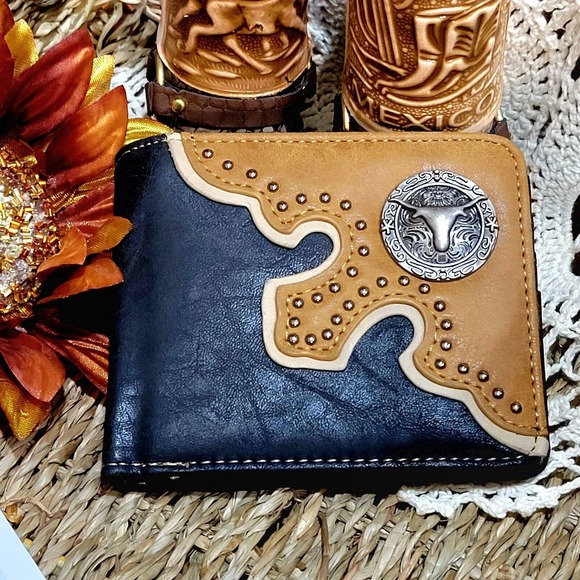 Longhorn Wallet Western Bifold studded Black and tan patchwork for credit card ,